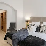 Apartament24 Stare Daire *