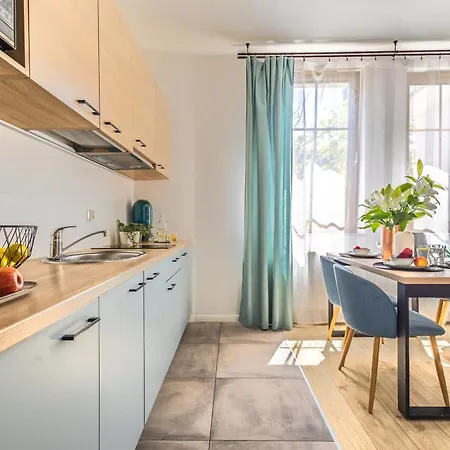 Lägenhet Apartament24 Stare